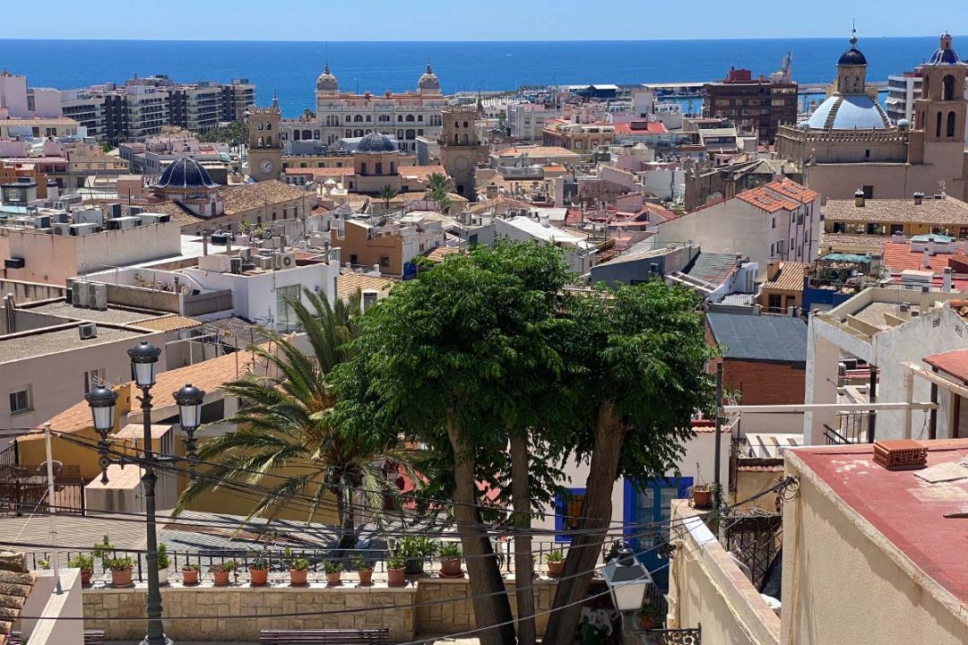 Foto desde Santa Cruz del centro de Alicante