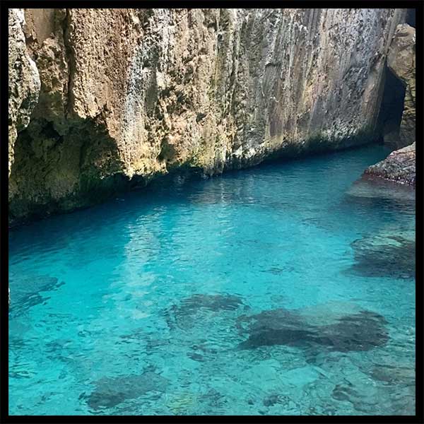 Cala Moraig Benitatxel Cova dels Arcs